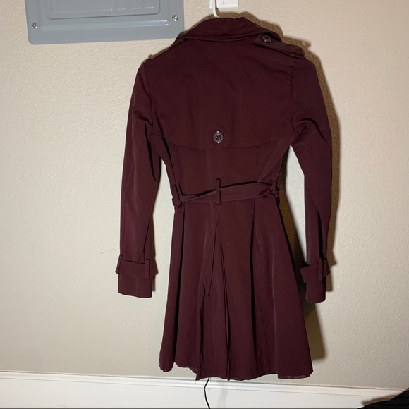 New York & company maroon trench - Picture 2 of 4